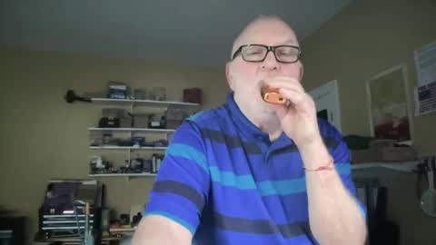 Snapshot of curo69 chatting on 03.12.25 ALAN online show from 03.12.25