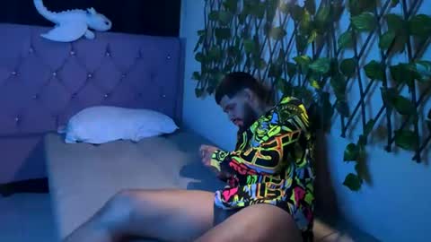 curvyandking online show from 08.05.26
