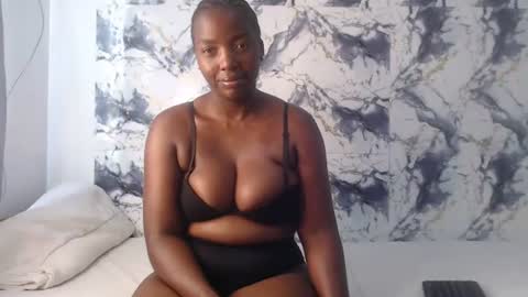 curvyj255 online show from 07.17.26