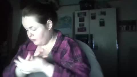 Snapshot of curvyplayday chatting on 12.08.24 dahlia -kim online show from 12.08.24