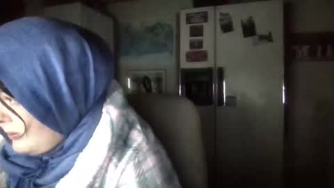 Snapshot of curvyplayday chatting on 12.12.24 dahlia -kim online show from 12.12.24