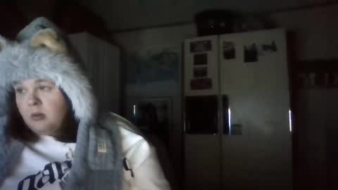 Snapshot of curvyplayday chatting on 12.15.24 dahlia -kim online show from 12.15.24