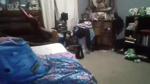 Snapshot of curvyplayday chatting on 12.24.24 dahlia -kim online show from 12.24.24