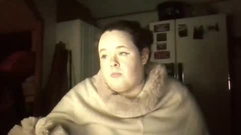 Snapshot of curvyplayday chatting on 12.29.24 dahlia -kim online show from 12.29.24