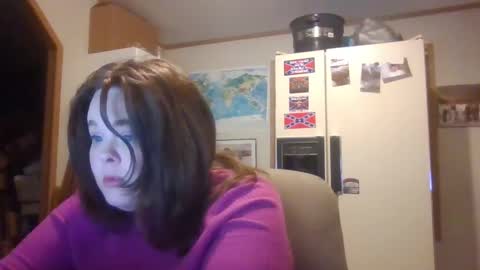 Snapshot of curvyplayday chatting on 01.01.25 dahlia -kim online show from 01.01.25