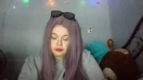 Snapshot of curvyplayday chatting on 02.21.25 dahlia -kim online show from 02.21.25