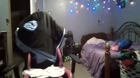 Snapshot of curvyplayday chatting on 02.27.25 dahlia -kim online show from 02.27.25