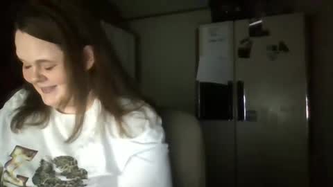 Snapshot of curvyplayday chatting on 09.13.25 dahlia -kim online show from 09.13.25