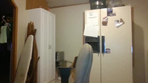 Snapshot of curvyplayday chatting on 09.23.25 dahlia -kim online show from 09.23.25