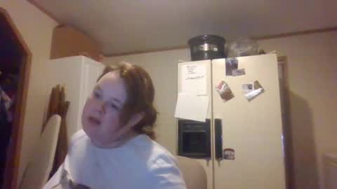 Snapshot of curvyplayday chatting on 09.29.25 dahlia -kim online show from 09.29.25