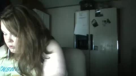 Snapshot of curvyplayday chatting on 10.06.25 dahlia -kim online show from 10.06.25