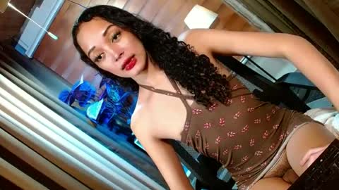 BBY CURLYHANNA online show from 07.06.26