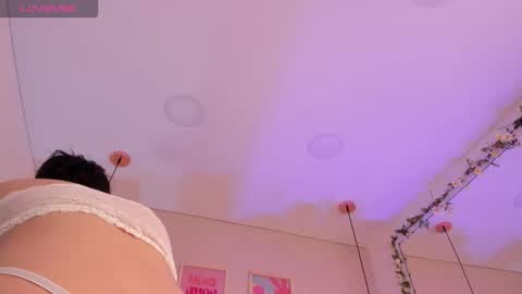 Amber  online show from 11.14.25