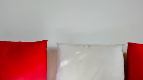 cute_angel95 online show from 09.18.25