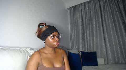 Liya online show from 04.23.26
