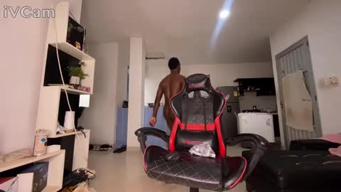 Snapshot of cute_boy_24cm chatting on 09.13.25 cute_boy_24cm online show from 09.13.25