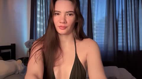 Snapshot of cute_bubbles chatting on 09.16.25 cute_bubbles online show from 09.16.25