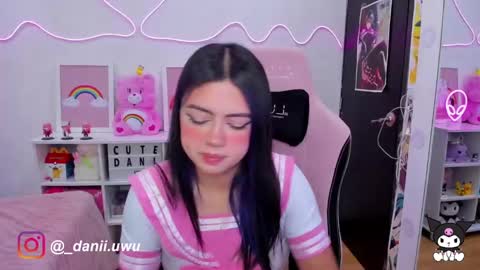Snapshot of cute_dani__ chatting on 02.07.25 Dani  online show from 02.07.25