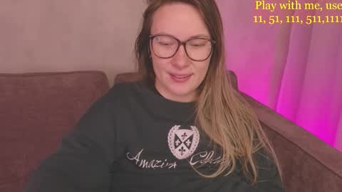 Everyday stream in the same time online show from 12.19.25