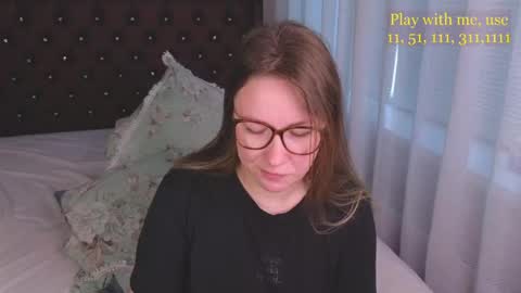 Everyday stream in the same time online show from 06.09.26