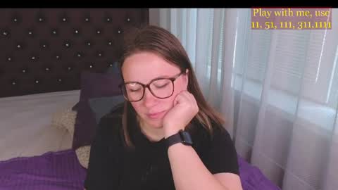 Everyday stream in the same time online show from 08.06.26