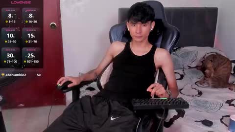 Snapshot of cute_diego_ chatting on 01.12.26 Diego online show from 01.12.26