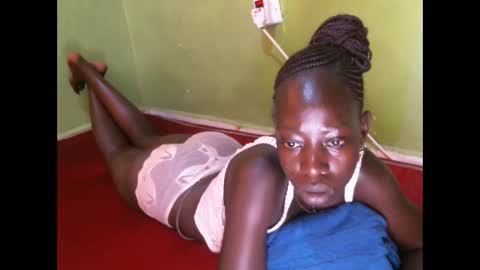 cute_doria online show from 10.19.25