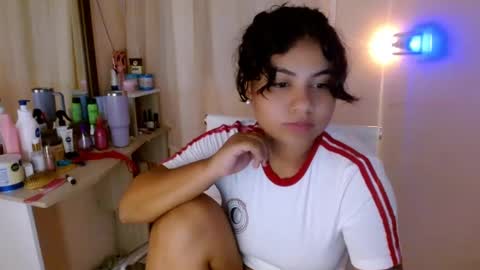 Snapshot of cute_hippo8 chatting on 02.22.25 cute_hippo8 online show from 02.22.25