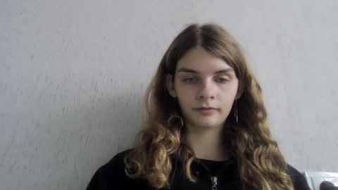 cute_kitte online show from 12.21.24