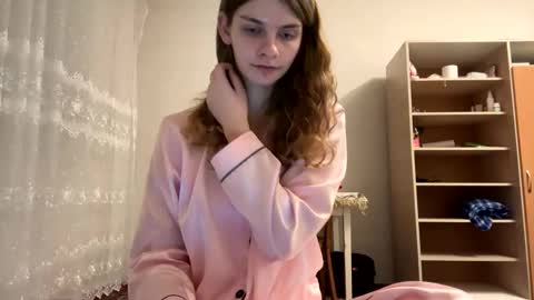 cute_kitte online show from 01.13.25