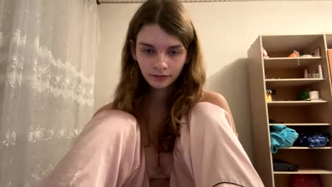 cute_kitte online show from 02.09.25