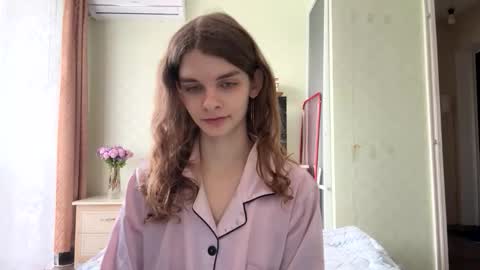 cute_kitte online show from 10.11.25