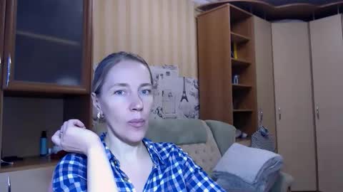 cute_lion_ online show from 03.16.26