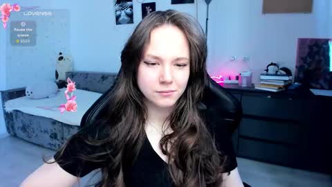 Snapshot of cute_little_ass chatting on 02.28.26 Emily online show from 02.28.26