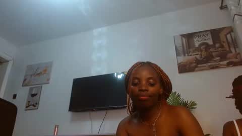 cute_lorna online show from 03.19.26