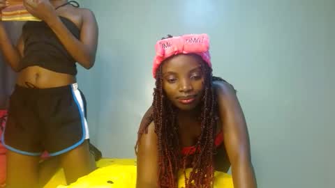 cute_lorna online show from 04.17.26