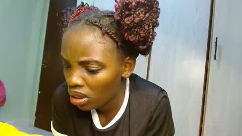 cute_lorna online show from 04.28.26