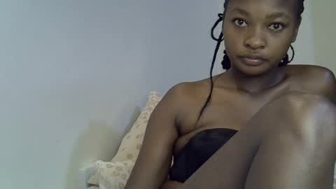 Snapshot of cute_melissa1 chatting on 07.02.26 cute_melissa1 online show from 07.02.26