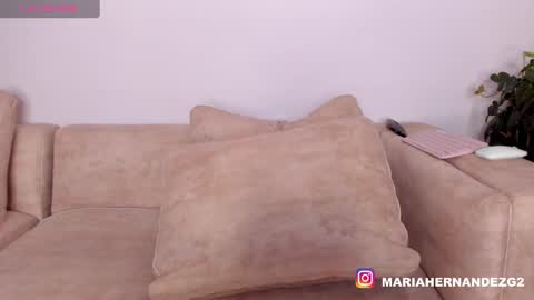 Snapshot of cute_molly18 chatting on 02.19.25 Maria online show from 02.19.25