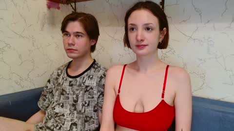 Coraline and Tom online show from 12.12.24