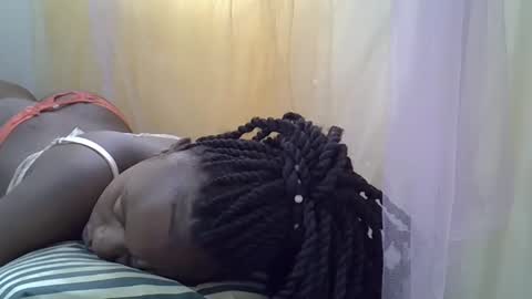 cute_savanna online show from 02.23.25