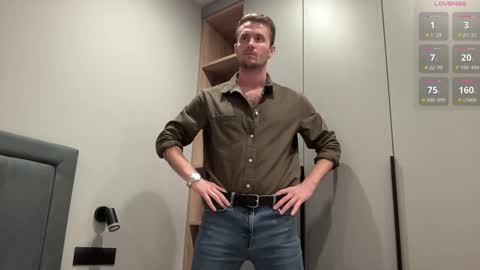 cute_skywalker online show from 09.22.25