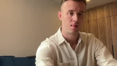 cute_skywalker online show from 04.22.26