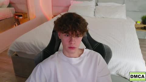 Snapshot of cute_thomas chatting on 12.16.24 Thomas - online show from 12.16.24