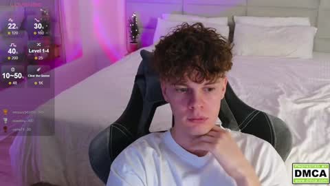 Snapshot of cute_thomas chatting on 12.24.24 Thomas - online show from 12.24.24