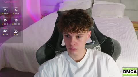 Snapshot of cute_thomas chatting on 12.25.24 Thomas - online show from 12.25.24