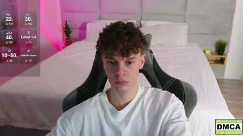 Snapshot of cute_thomas chatting on 12.28.24 Thomas - online show from 12.28.24