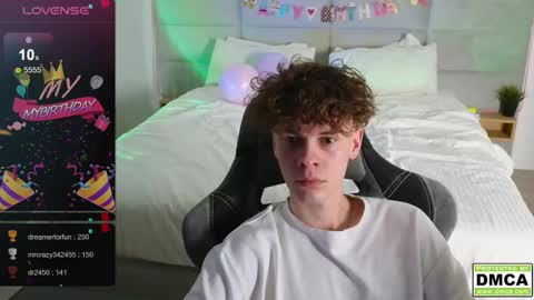 Snapshot of cute_thomas chatting on 02.16.25 Thomas - online show from 02.16.25