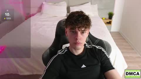 Snapshot of cute_thomas chatting on 02.20.25 Thomas - online show from 02.20.25