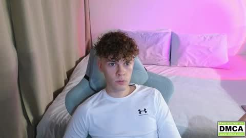 Snapshot of cute_thomas chatting on 10.18.25 Thomas - online show from 10.18.25